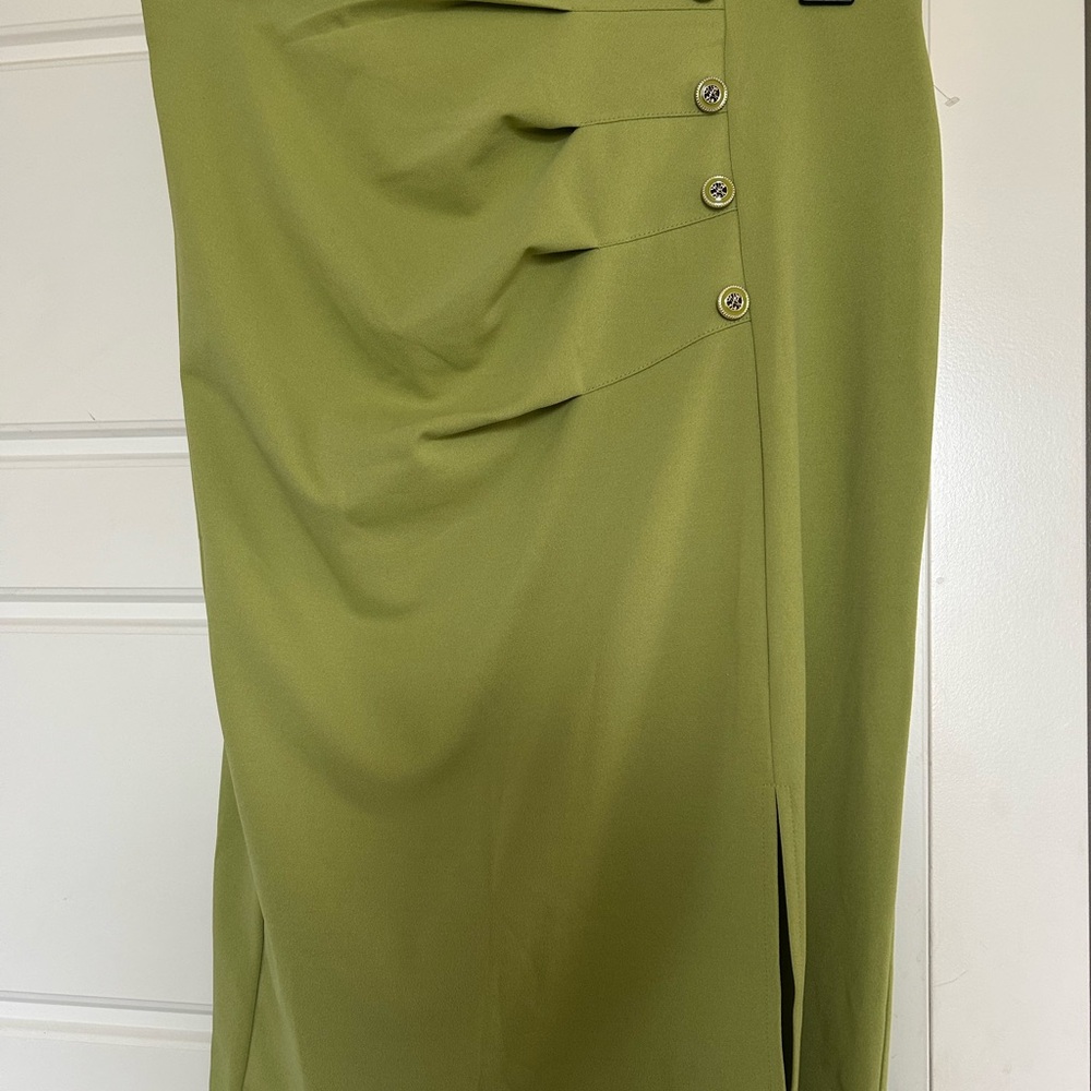 NYC Green Midi Pencil Skirt with Ruched Slit